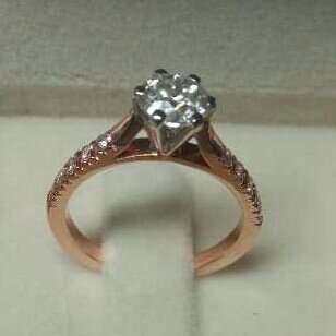 18KT Gold Rose Plated Ladies Diamond Ring
